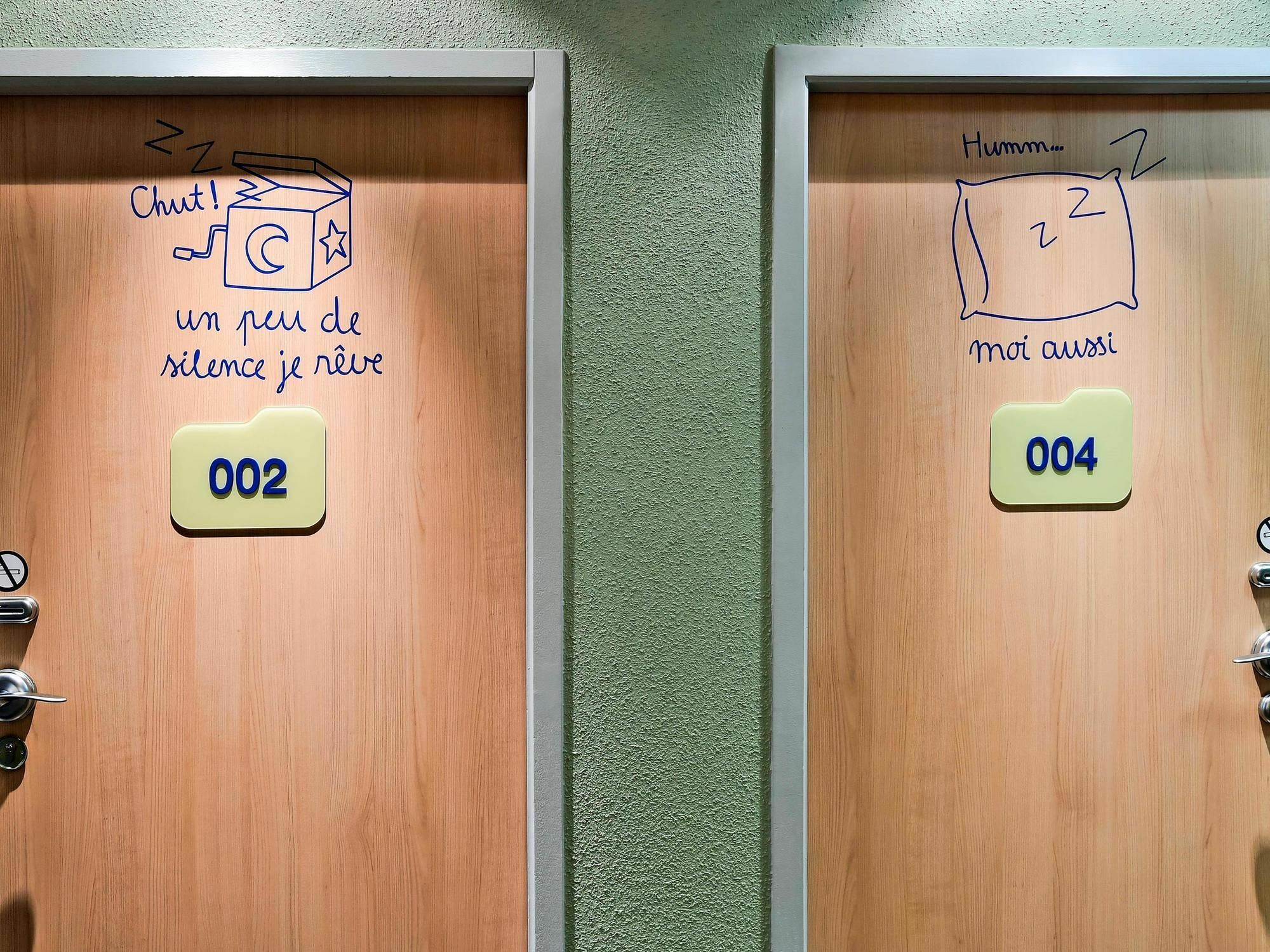 Ibis Budget Saint-Quentin Centre Gare Buitenkant foto